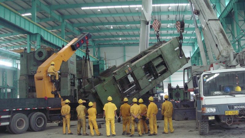 冶金双梁起重机：揭秘其选型与品牌考量